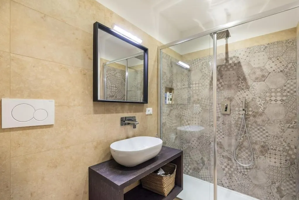 Jungle Suite Mood Behind Piazza Signoria Florence Apartment